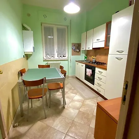 Carlos House * Bari